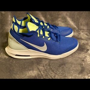 Nike air men’s size 9